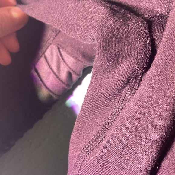 ALo  Moto Leggings - Picture 5 of 6